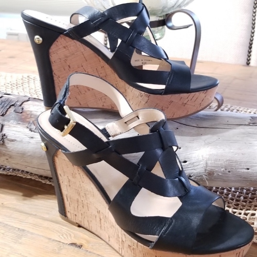 Not for sale — I’m looking for these in a size 6!